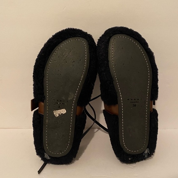Marni shearling buckled flats - Picture 8 of 14